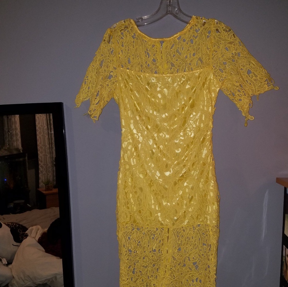 Gorgeous Yellow Dress